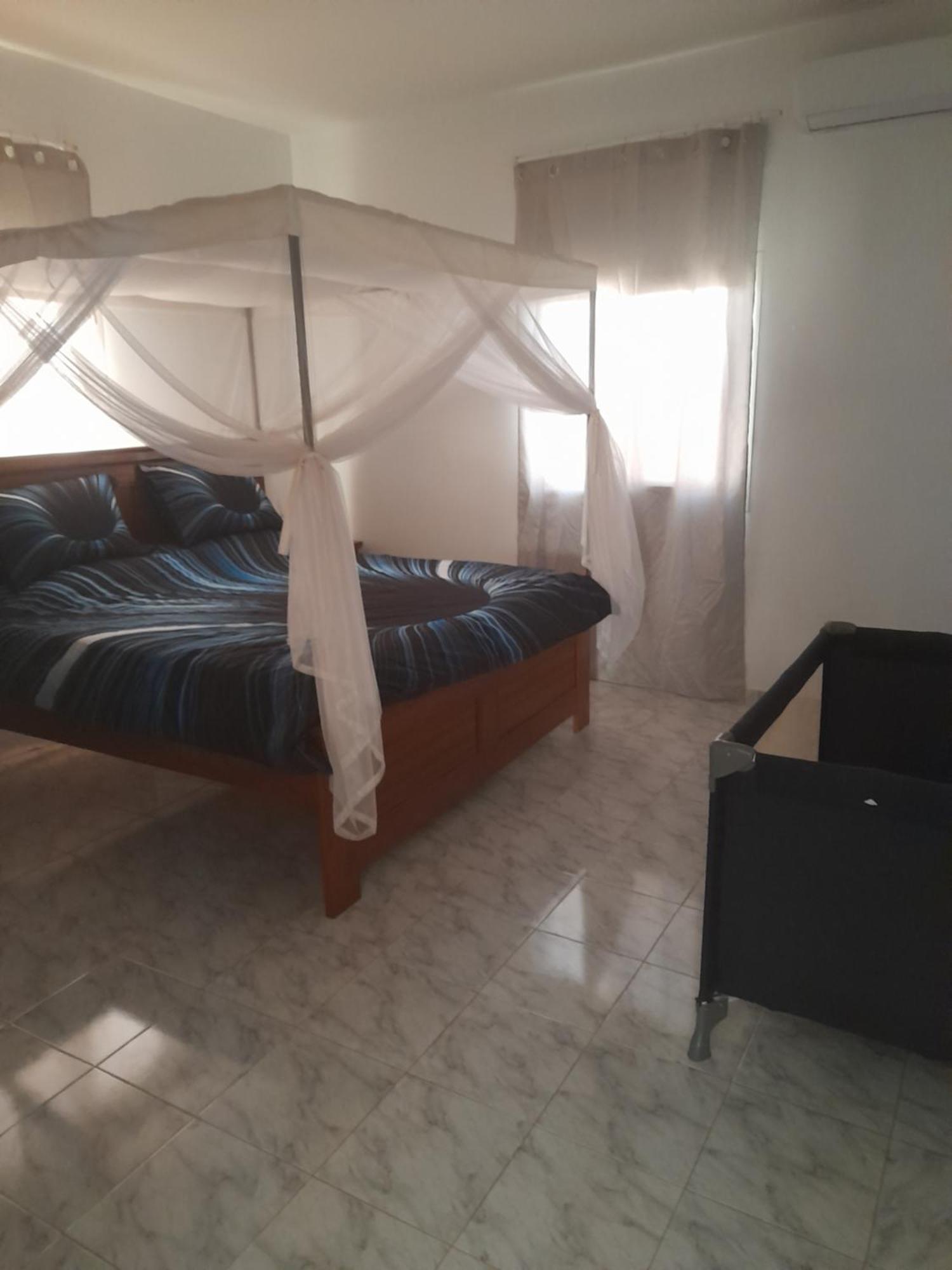 Maison D Hote La Dore Du Senegal Bas-De - Villa Somone Ngoại thất bức ảnh