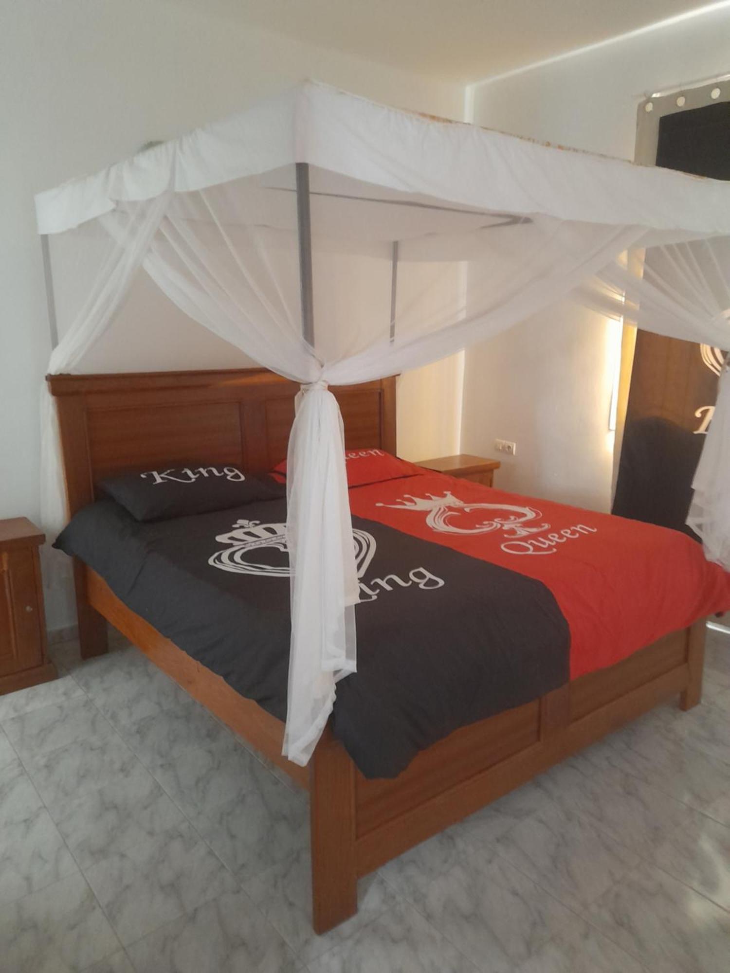 Maison D Hote La Dore Du Senegal Bas-De - Villa Somone Ngoại thất bức ảnh