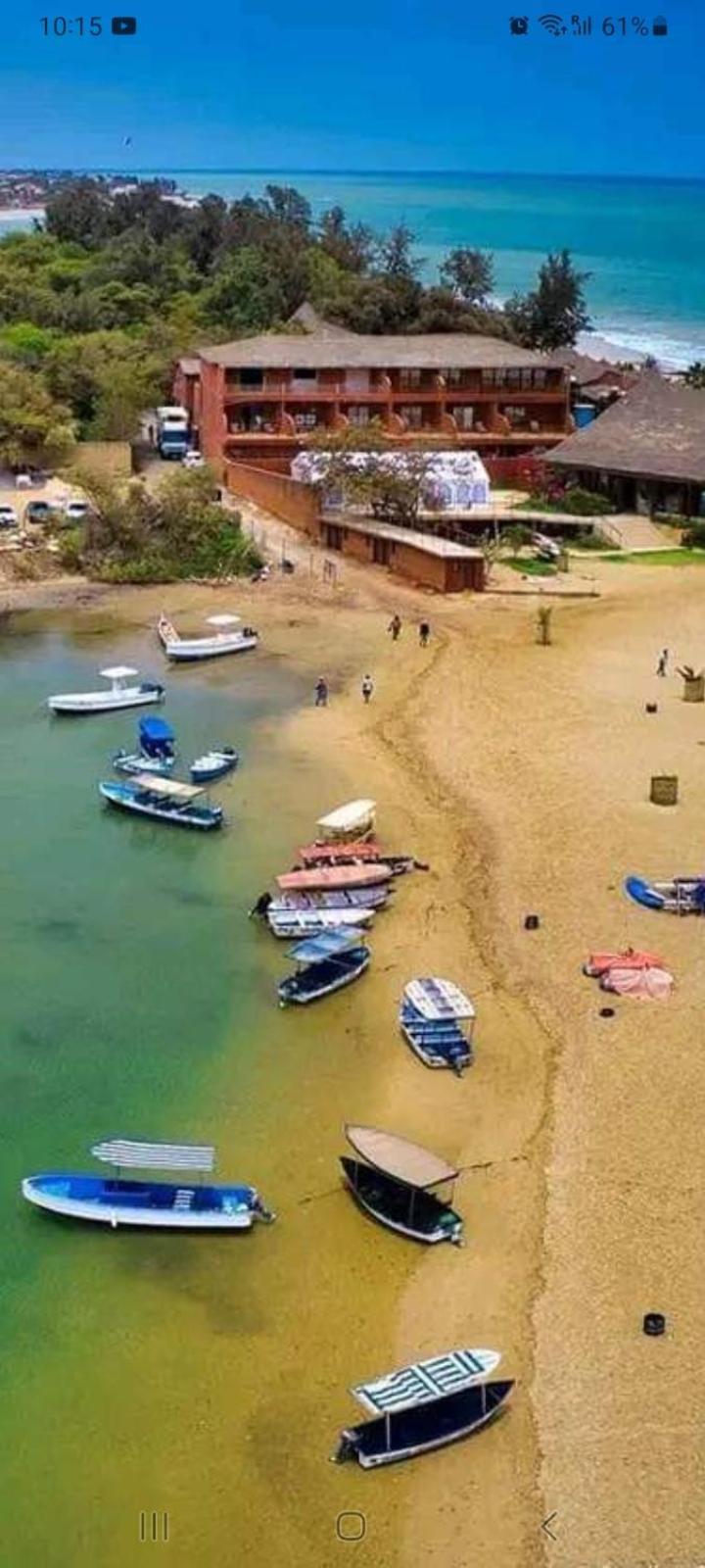 Maison D Hote La Dore Du Senegal Bas-De - Villa Somone Ngoại thất bức ảnh
